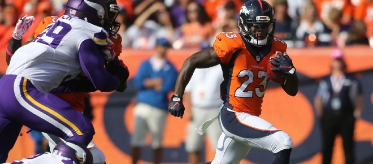 Dallas Cowboys Add Fourth Running Back To Depth Chart