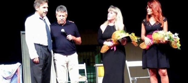Beppe Rosana, al centro, durante un momento della rassegna Atto Unico Beppe Rosana, al centro, durante un momento della rassegna Atto Unico