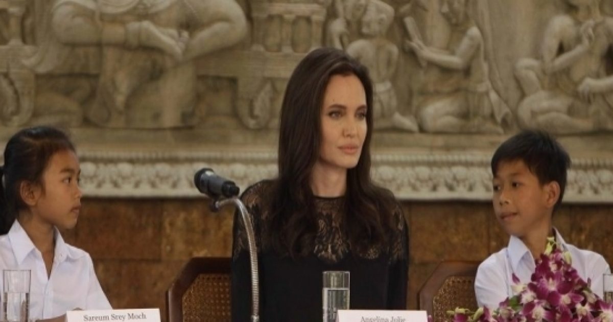 Angelina Jolie Refutes Controversial Casting Process Story