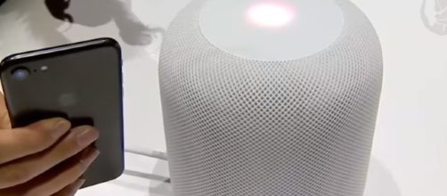 Apple HomePod - YouTube/Tech Blix Channel