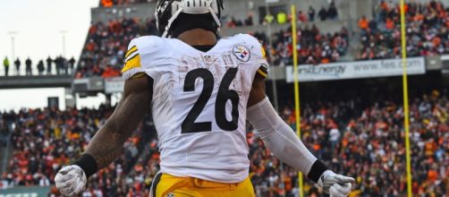 Le’Veon Bell holding out but Pittsburgh Steelers need him back now- Photo: YouTube
