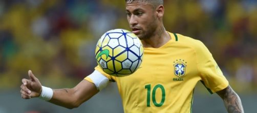 Transferts : l'agent de Neymar ouvre la porte au PSG - France 24 - france24.com
