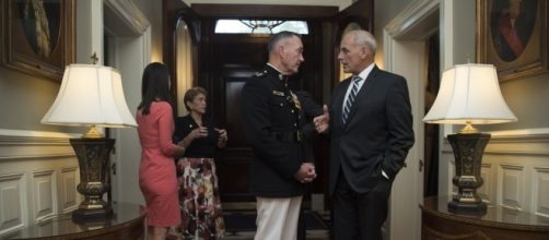 White House Chief of Staff John Kelly speaks with Dunford Jr. / [Image by Chairman of the Joint Chiefs of Staff via Flickr, CC BY 2.0]