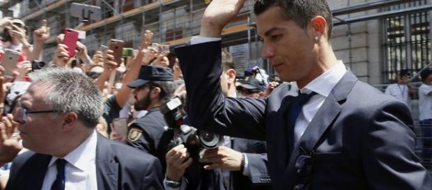 Agencia Tributaria: Hacienda denuncia a Cristiano Ronaldo por ... - elconfidencial.com Agencia Tributaria: Hacienda denuncia a Cristiano Ronaldo por ... - elconfidencial.com