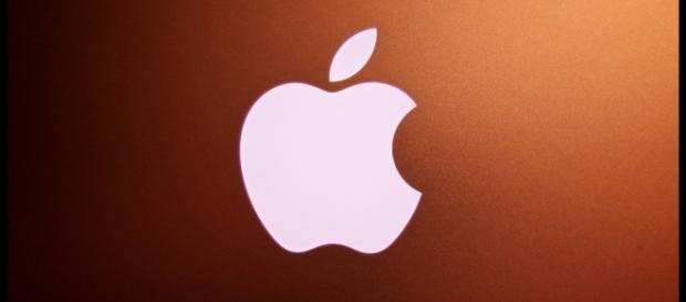 Apple's patent application gives a peek in the company's AR Glasses / Photo via Paul Hudson, Flickr Apple's patent application gives a peek in the company's AR Glasses / Photo via Paul Hudson, Flickr