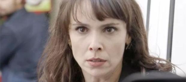 Irene é a assassina de um empresário brasileiro que vivia nos Estados Unidos (Foto: Divulgação/TV Globo) Irene é a assassina de um empresário brasileiro que vivia nos Estados Unidos (Foto: Divulgação/TV Globo)