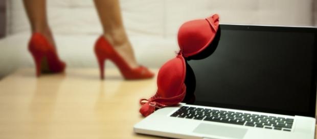 Segundo pesquisa, uma vida sexual feliz ajuda o desempenho no trabalho Segundo pesquisa, uma vida sexual feliz ajuda o desempenho no trabalho