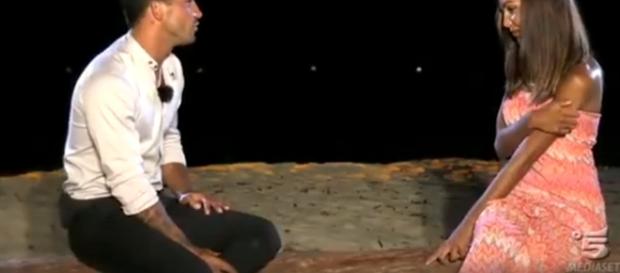 Valeria Biegella perdona e da un'altra possibilità ad Alessio Bruno Valeria Biegella perdona e da un'altra possibilità ad Alessio Bruno