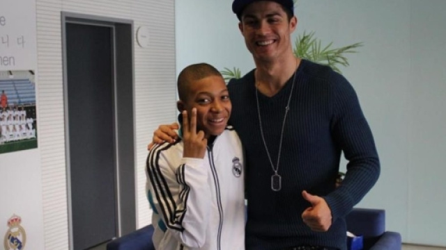 Kylian Mbapp&eacute; est un grand fan de Cristiano Ronaldo depuis toujours (eurosport.fr)
