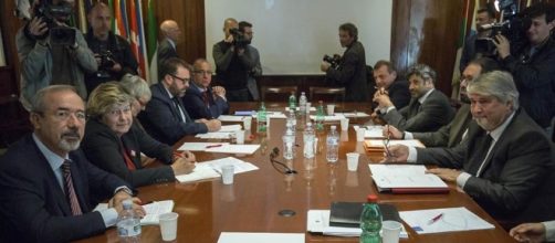 Incontro governo-sindacati sulle pensioni, tra gli argomenti, l'aspettativa di vita e la pensione a 67 anni