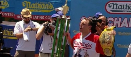 Joey Chestnut Wins 10th Nathan’s Hot Dog Contest from YouTube/WCCO - CBS Minnesota