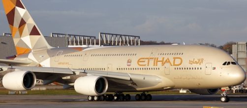 US lifts laptop ban for Etihad flights.