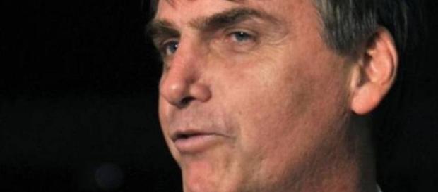 Bolsonaro agrada mais aos jovens do que aos velhos Bolsonaro agrada mais aos jovens do que aos velhos