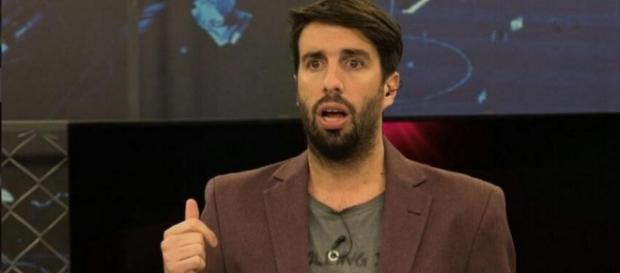 Comentarista argentino insulta al Fútbol Mexicano Comentarista argentino insulta al Fútbol Mexicano