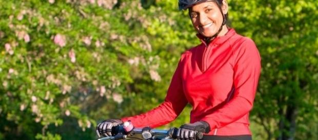 Pedalar é um ótimo exercício para a saúde Pedalar é um ótimo exercício para a saúde