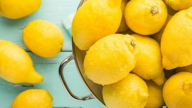 Tutti i benefici del limone: propriet&agrave; e utilizzi - Melarossa - melarossa.it
