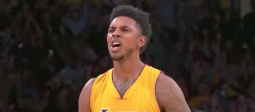 Former Lakers star Nick Young has officially joined the Golden State Warriors. [Image via NBA/YouTube]