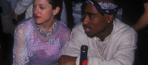 Madonna e Tupac (credit: etonline.com)