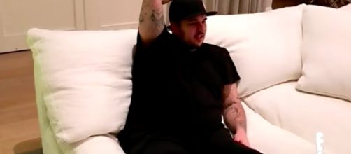 Rob Kardashian on KUWTK / [Image via E!/YouTube Screencap]