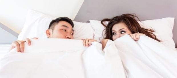 15 minutinhos de abraços na cama podem melhorar radicalmente seu ... - com.br 15 minutinhos de abraços na cama podem melhorar radicalmente seu ... - com.br
