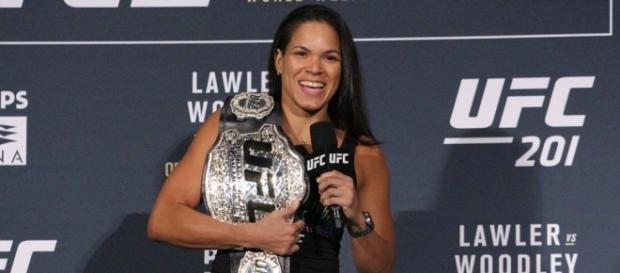 Amanda Nunes, unica brasileira campeã do UFC Amanda Nunes, unica brasileira campeã do UFC