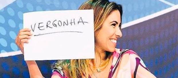 Patrícia Abravanel bota dedo na cara de funcionária (Foto: Reprodução) Patrícia Abravanel bota dedo na cara de funcionária (Foto: Reprodução)
