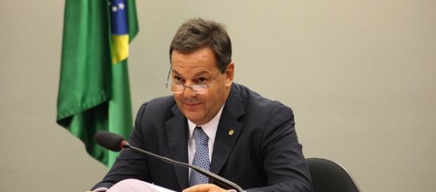Relator é incógnita para governo e oposição Relator é incógnita para governo e oposição