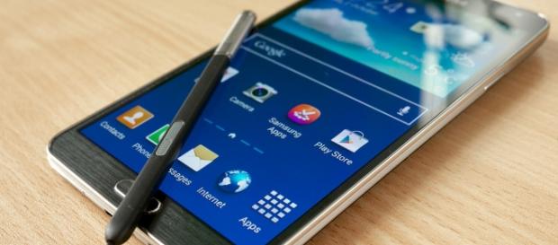 Samsung Galaxy Note 8 leaks confirm the absence of a hotly anticipated feature -- Kārlis Dambrāns.flickr Samsung Galaxy Note 8 leaks confirm the absence of a hotly anticipated feature -- Kārlis Dambrāns.flickr