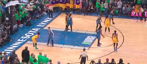 A rematch of the WNBA Finals takes place tonight in Minnesota with the Sparks vs. Lynx. [Image via WNBA/YouTube]
