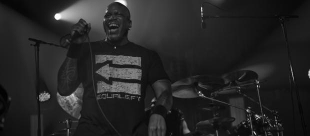 Derrick Green vocalista dos Sepultura Derrick Green vocalista dos Sepultura
