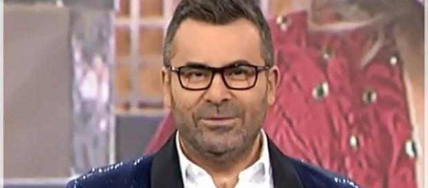 Jorge Javier Vázquez aparca a Sálvame. Jorge Javier Vázquez aparca a Sálvame.