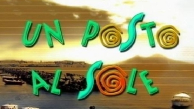 Grandi colpi di scena estivi con le anticipazioni di Un posto al sole: l&rsquo;addio di Viola non sar&agrave; definitivo (anzi!) e Giulia rischia la vita.