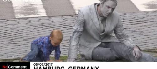 'Zombie March' hits Hamburg ahead of G20 summit (Image credit No Comment TV/ Youtube