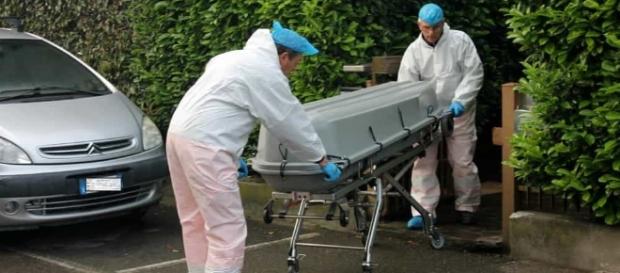Crimă în Italia. Şi-a ucis mama şi a sunat-o pe badantă să nu vină la lucru Crimă în Italia. Şi-a ucis mama şi a sunat-o pe badantă să nu vină la lucru