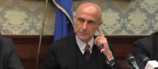 Marco Minniti, ministro dell'Interno Marco Minniti, ministro dell'Interno