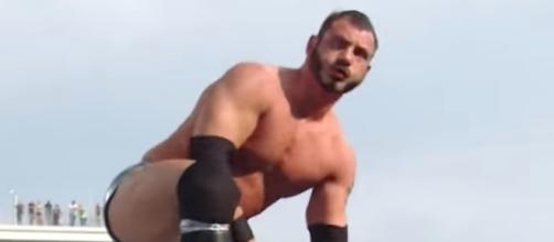 WWE Cruiserweight star Austin Aries has been released by WWE as of Friday. [Image by WWE/YouTube]