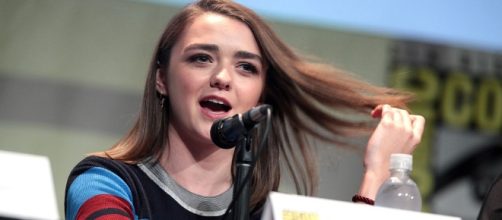 "Game of Thrones" star Maisie Williams criticizes Hollywood over the sexualization of young women.