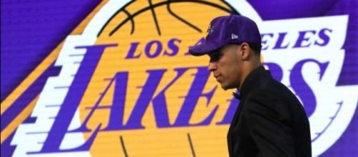 Lonzo Ball officially makes his Lakers debut, but it was not a good one - image source: Donq question/Flickr - flickr.com