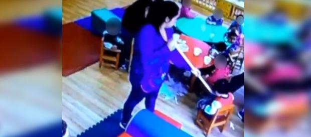 Educadora denunciada por maltrato infantil. Educadora denunciada por maltrato infantil.