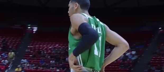 Jayson Tatum warming up - Youtube/GD's Latest Highlights Jayson Tatum warming up - Youtube/GD's Latest Highlights