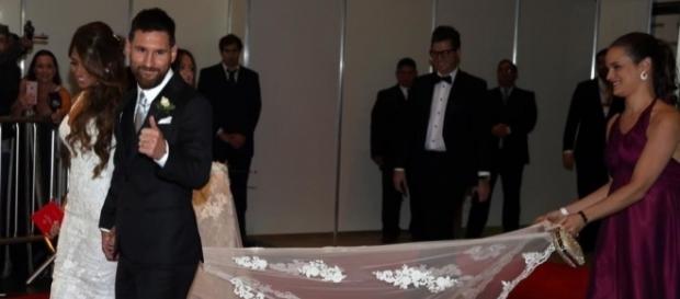 Matrimonio Messi, invitati poco generosi | Fox Sports - foxsports.it Matrimonio Messi, invitati poco generosi | Fox Sports - foxsports.it