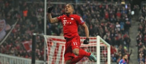 Douglas Costa, possibile acquisto della Juventus