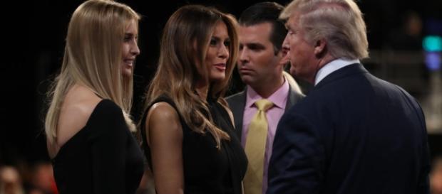Ocupará Ivanka Trump el papel de primera dama? Mientras Melania ... - univision.com Ocupará Ivanka Trump el papel de primera dama? Mientras Melania ... - univision.com