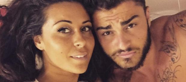Thibault et Shanna se retrouvent pendant que Jessica tourne Les Marseillais vs Le reste du Monde 2 Thibault et Shanna se retrouvent pendant que Jessica tourne Les Marseillais vs Le reste du Monde 2