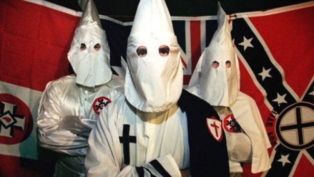 Con la presidenza di Donald Trump, il famigerato Ku Klux Klan ha rialzato la testa