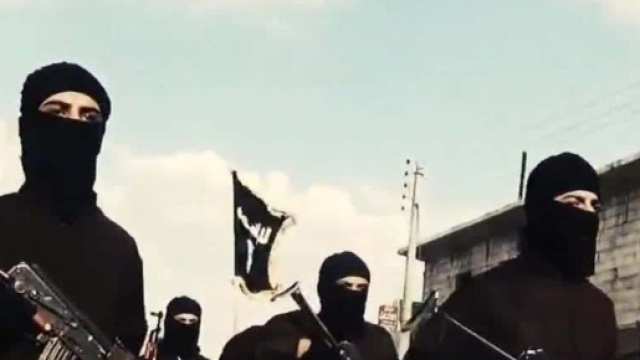 ISIS, espatriato uomo Algerino - cnn.com