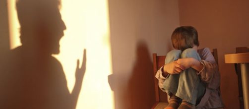 Ennesimo caso di maltrattamento minorile in Italia