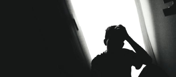 Homem é forçado a fazer sexo com mulher Homem é forçado a fazer sexo com mulher