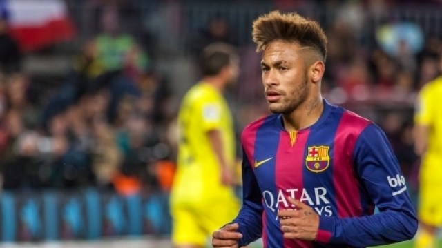 Le brésilien Neymar sous le maillot du FC Barcelone contre Villarreal (Creative Commons)