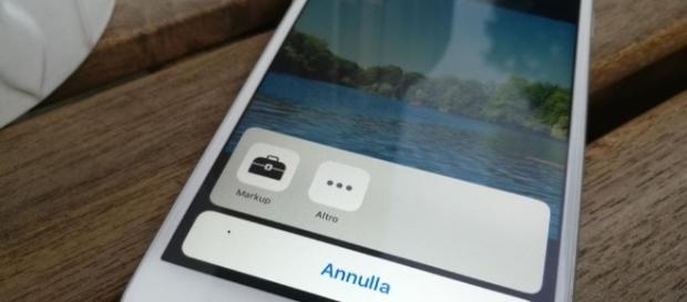 Ecco il trucco per ascoltare la musica ad un volume più alto. Ecco il trucco per ascoltare la musica ad un volume più alto.